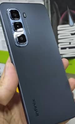 Infinix hot 50 pro 8+8/128gb 33 volt charger 5000mah