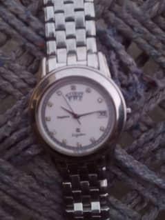 Accurate ladies watch