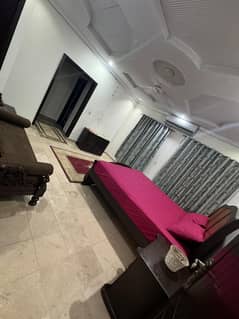 2900 sqft Furnished Flat available for Rent