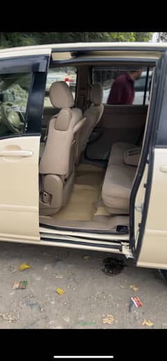 Toyota raum