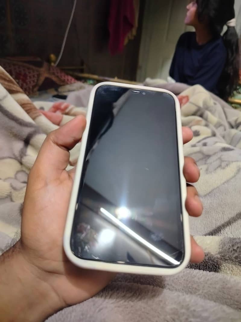 Iphone 11 64 non pta display changed all okay 1