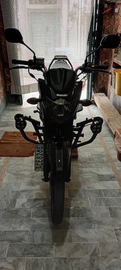 suzuki gr150 2022 17600km