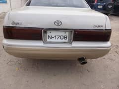 Toyota Crown Royal saloon 1994