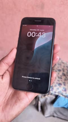 iPhone SE 2020 64GB non PTA Totally Original