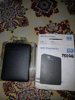 WD ELEMENTS  USB 3.0  750GB.