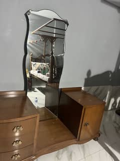Vintage dressing table