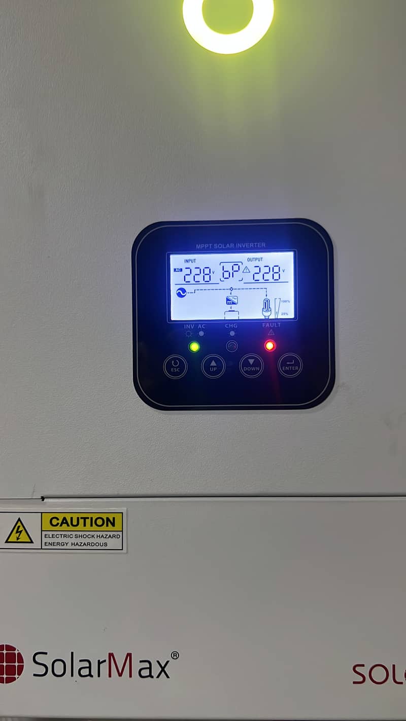 Solarmax 3 kv just open box no use 0