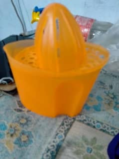 Hand Juicer