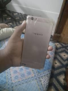 oppoF1s