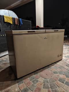 Dawlance double door deep freezer
