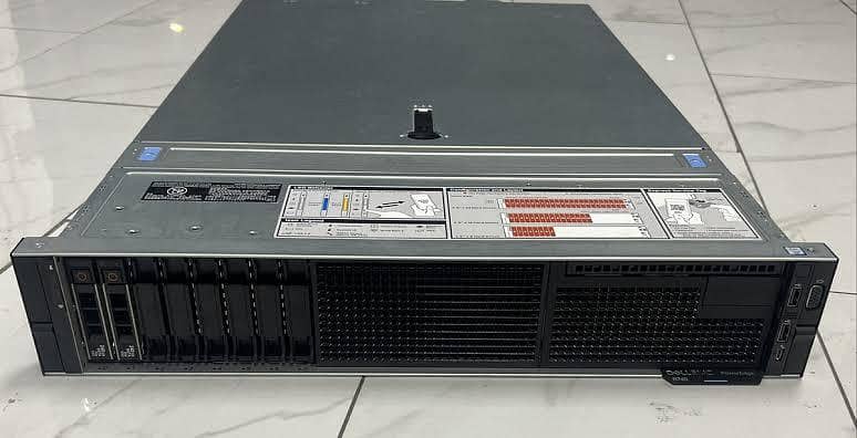 dell poweredge R740 R740xd 2.5 / 3.5 3