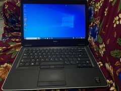 Core i5 generation 4 4gb ram 128gb SSD 10/10