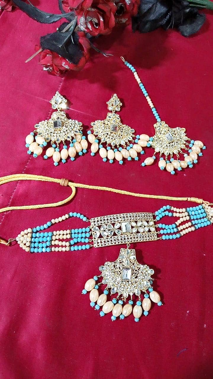 Jewellery set 0