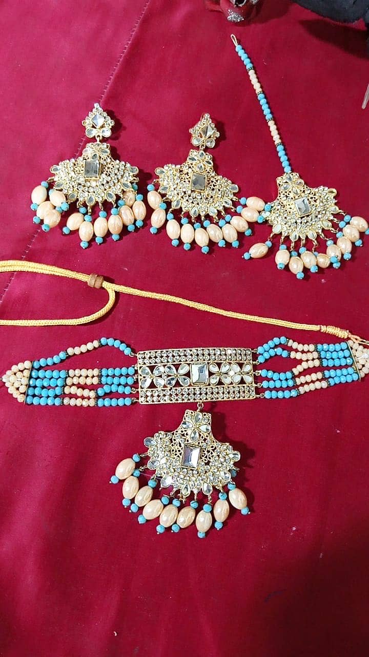 Jewellery set 1