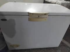 waves ka deep freezer