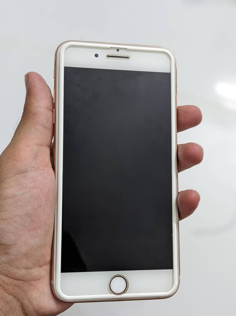 Iphone 8 Plus 10/10 Bypass 1