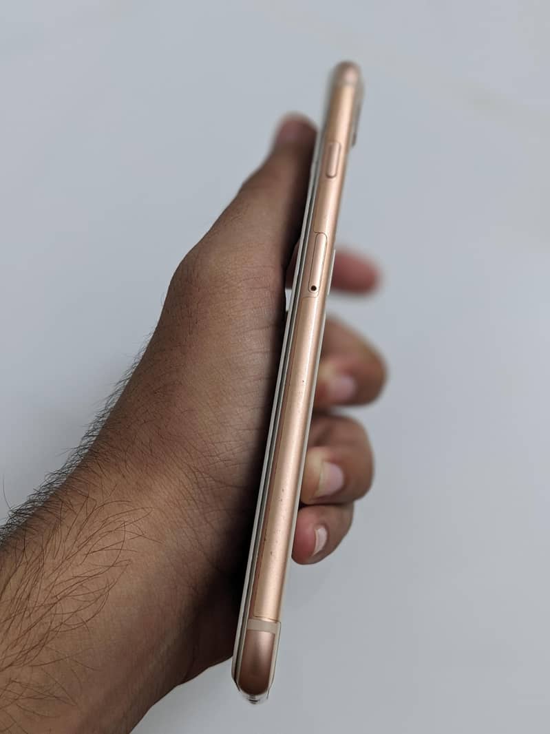 Iphone 8 Plus 10/10 Bypass 2