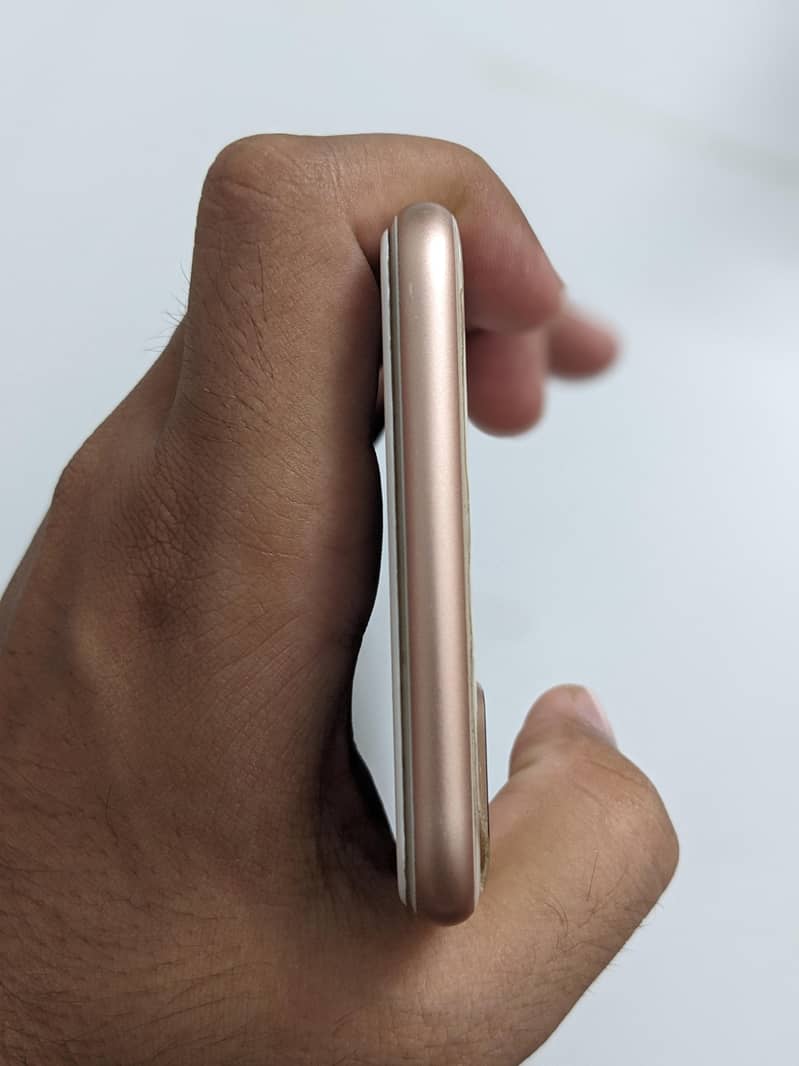 Iphone 8 Plus 10/10 Bypass 3