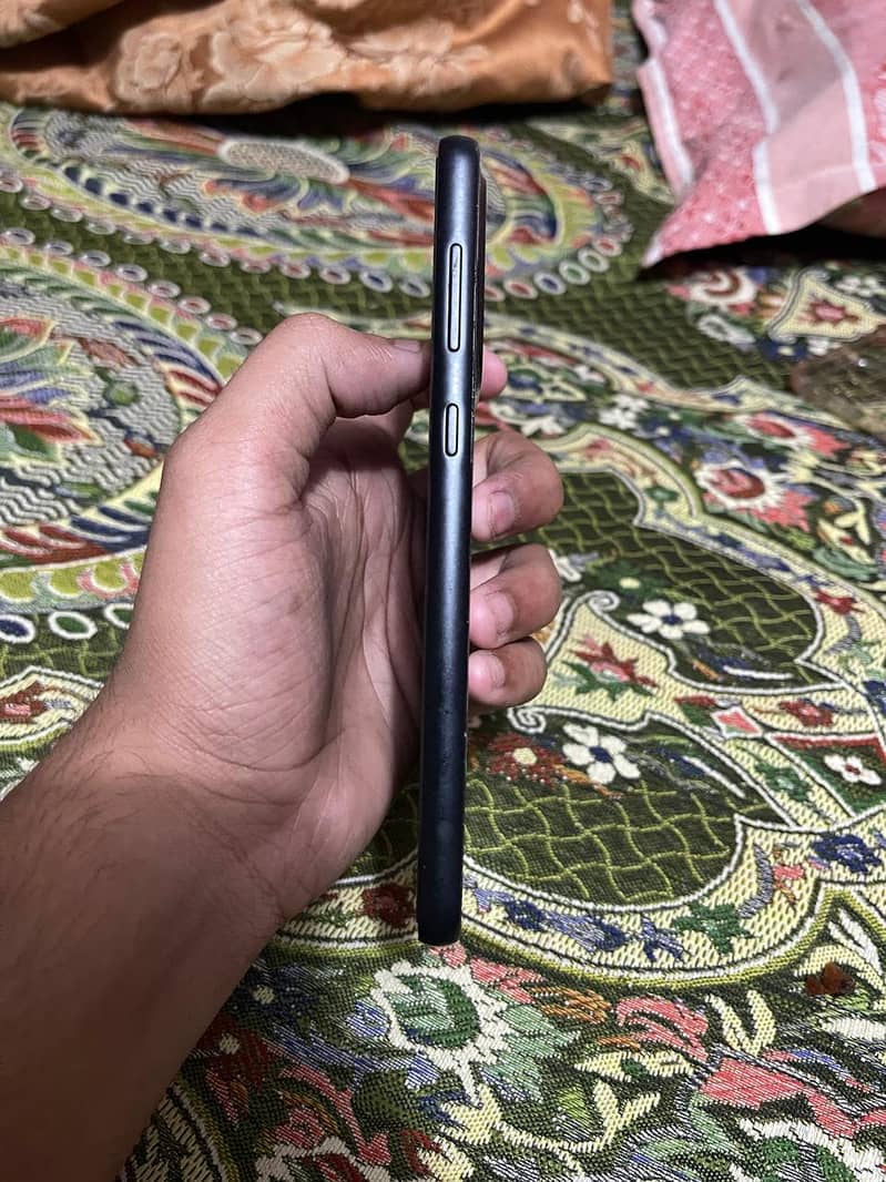 10 by 10 condition with box with original lead available 3