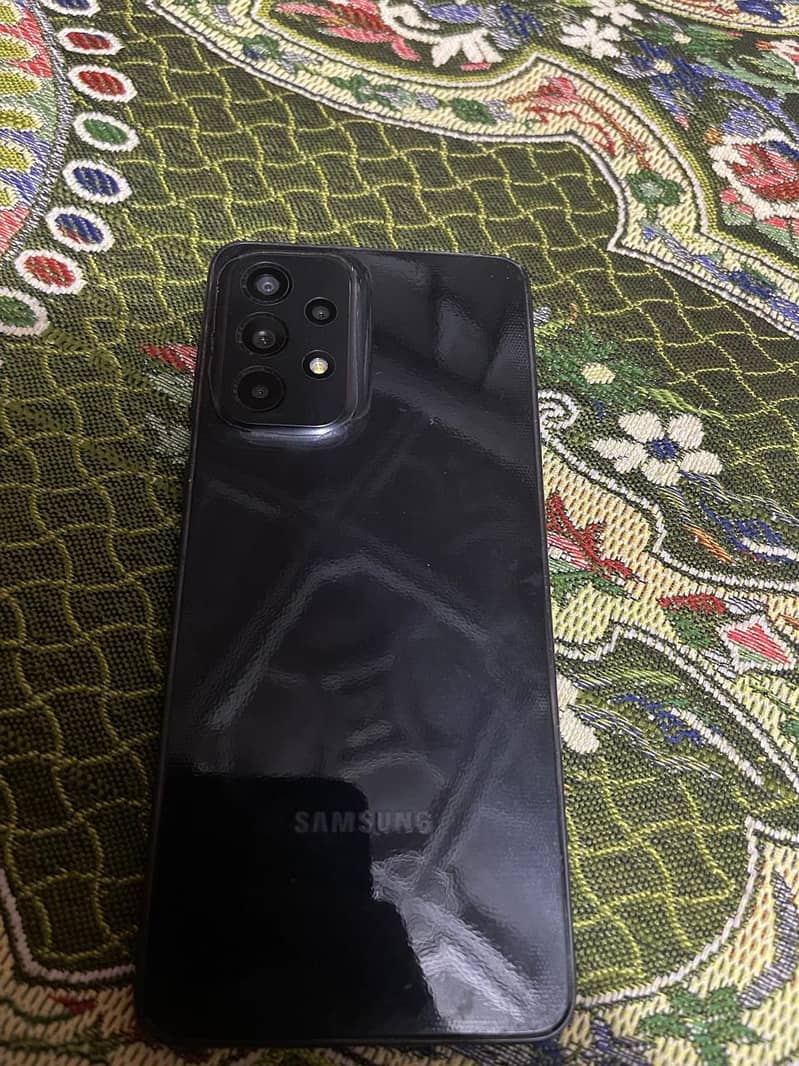 10 by 10 condition with box with original lead available 5