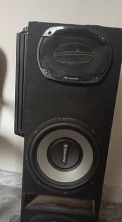 Amplifier, woofer , Two speakers in one Box