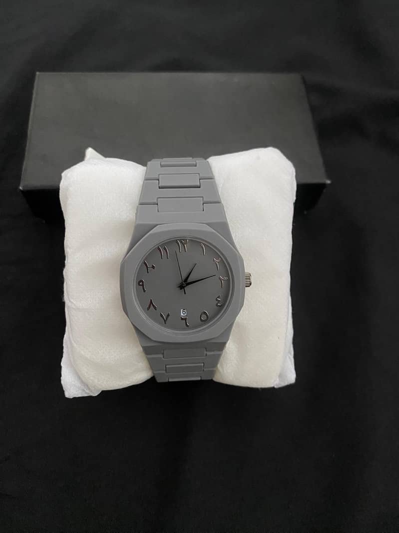 Grayphite Aura with Date option watch 0