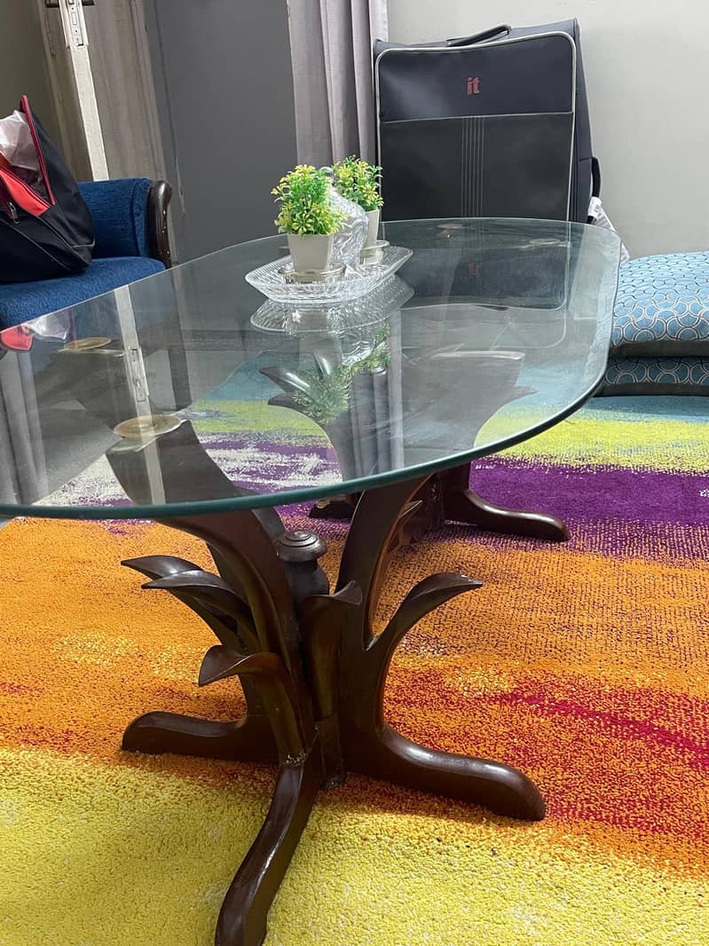 Set of three tables  1 large coffee table  2 sides tables 3