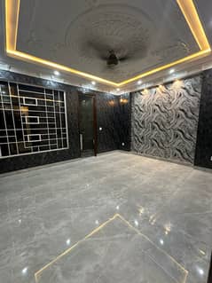 10 Marla Brand New Upper Portion For Rent In Park View City Lahore