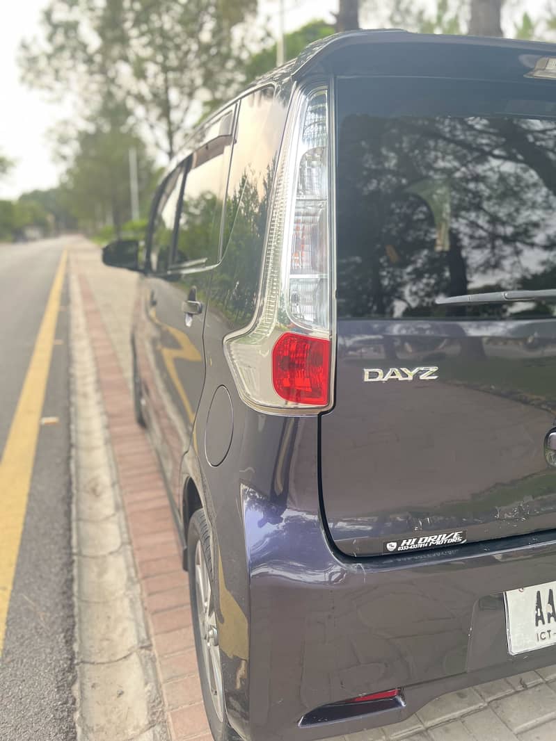 Nissan Dayz Highway Star Turbo - Cars - 1103295210