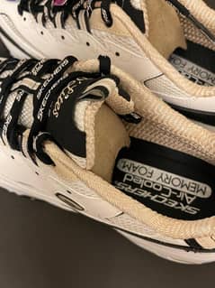Original Brand-New Skechers Women
