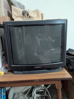 Sony trinitron television 21 inch