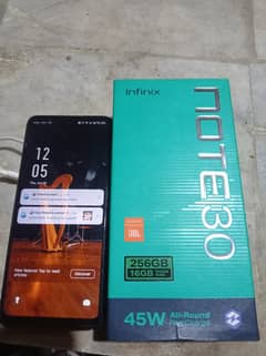 Infinix Note 30