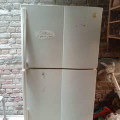 FULL SIZE FRIDGE FOR SALE CONTACT NO : 03223947725