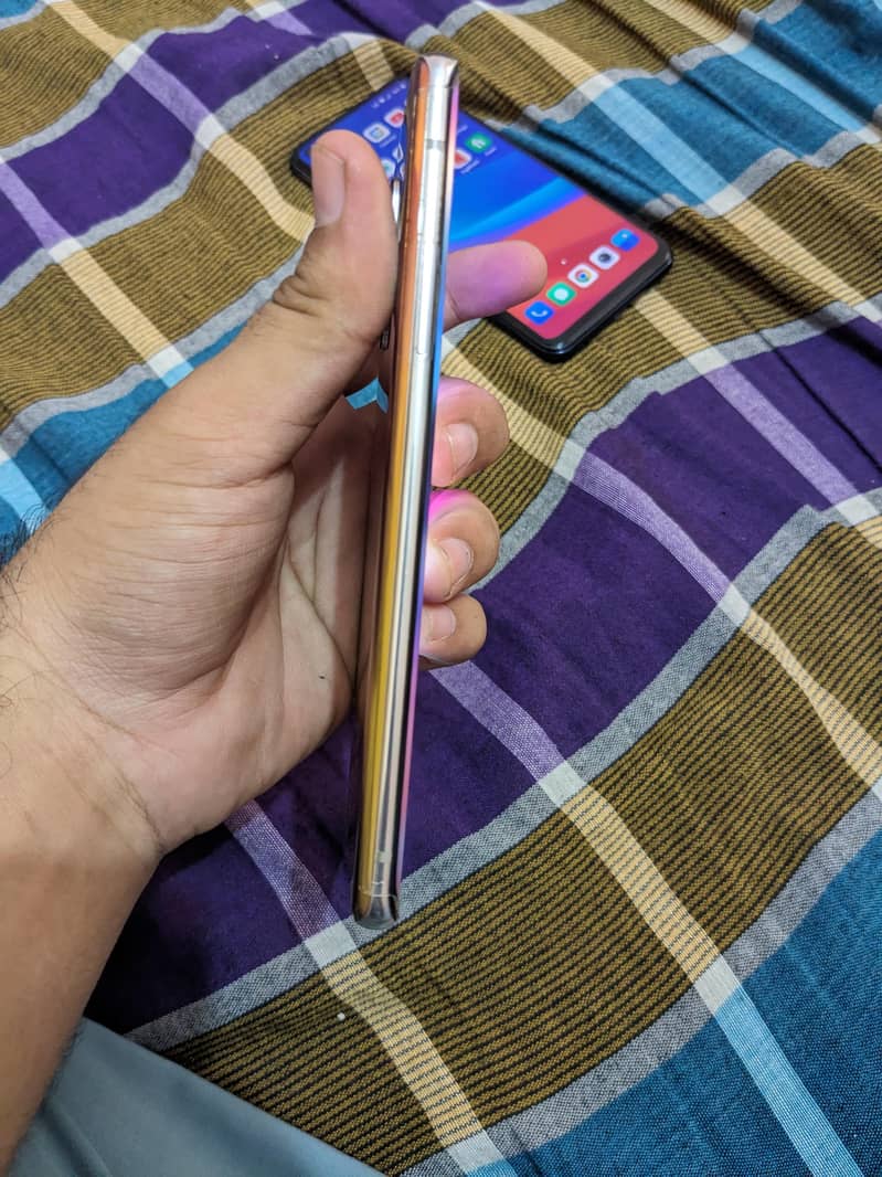 One plus 8 finger not working exchange possible 4
