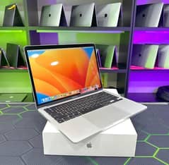 MAC PRO 13.3’’ (2018) CORE I7 (16/256gb FLASH SSD) TOUCHBAAR