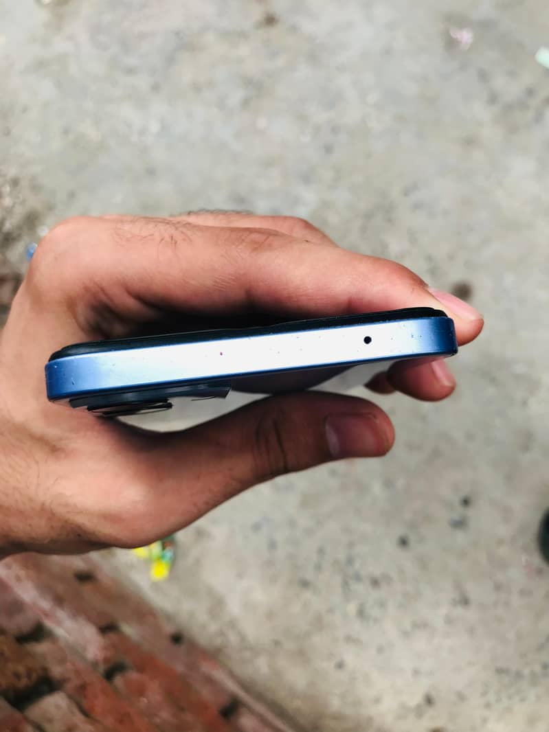 Sparx Neo 7 plus with box and charger. 10 by 10 condition .  5