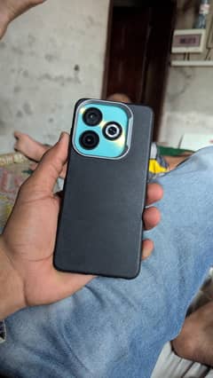 Infinix Smart 8 (4+64)