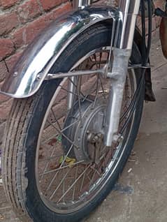 bhot ache bike ha first hand