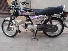 Express model 2022 with alloy wheel Special edition