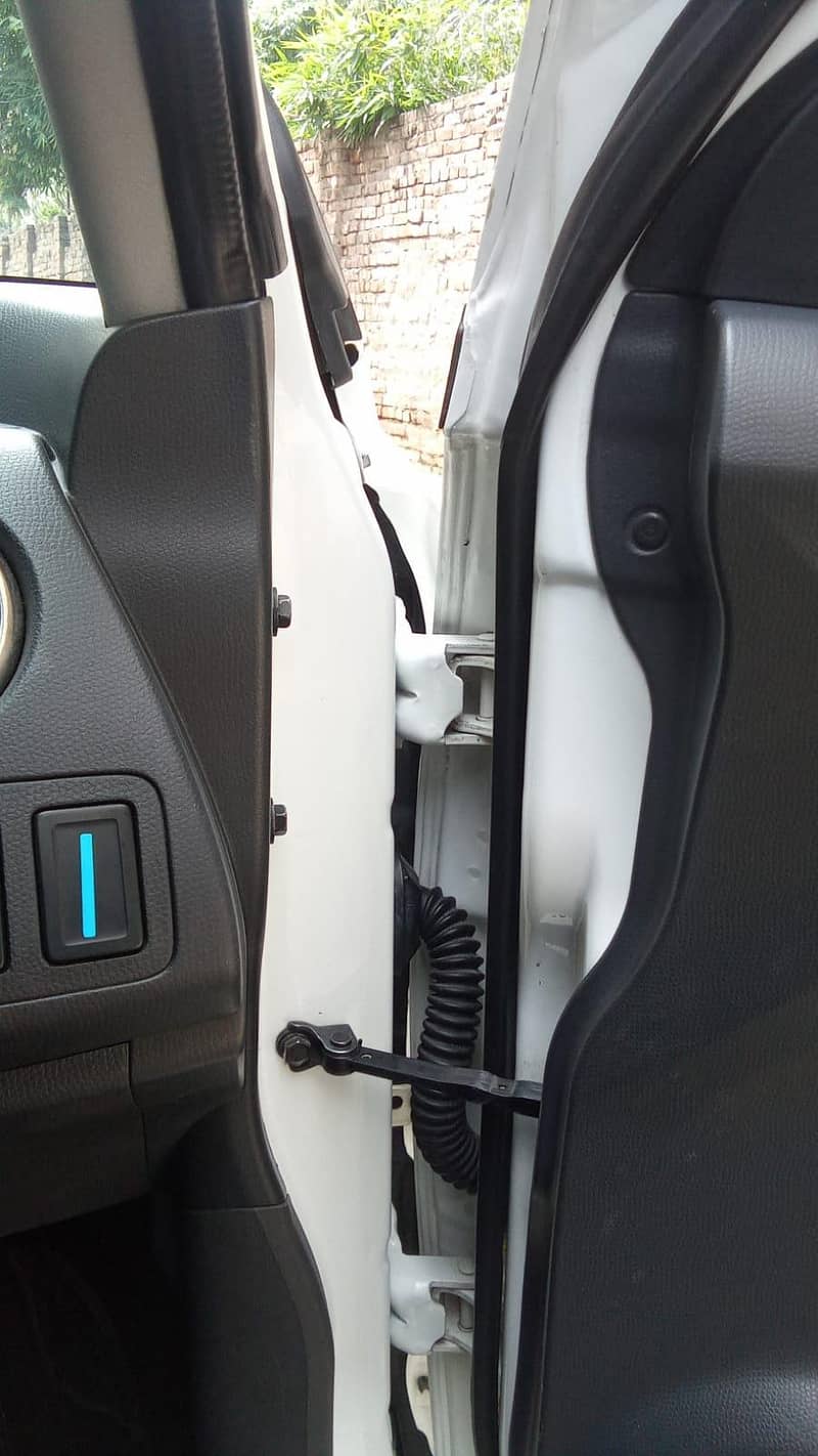 Suzuki Swift 1.3 Automatic Navigation 8