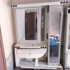 showcase or dressing for sell white clour ma