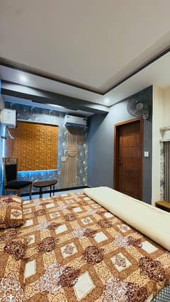 1 BED LUXURIOUS APPARTMENT AVAILABLE ON RENT NEAR NEW AIRPORT