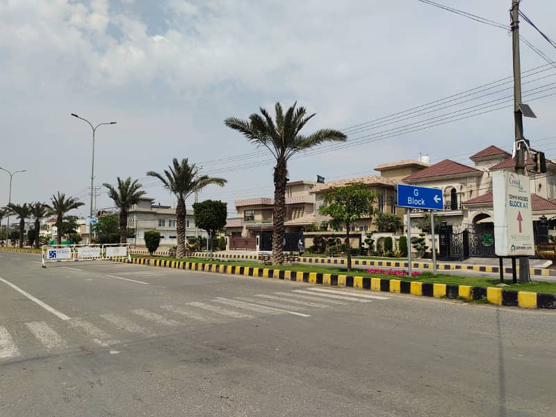 C Block 10 Marla Residential Plot Available For Sale 4