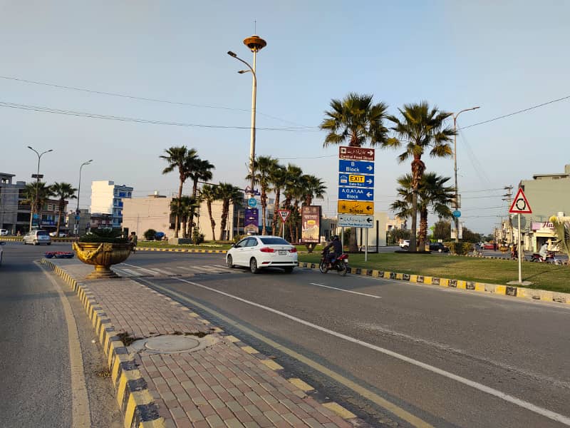 D Block 08 Marla Commercial Plot with Easy Installment Available For Sale 4