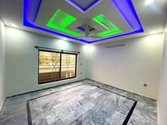 1 KANAL FULL HOUSE FOR RENT MULTI F-17 ISLAMABAD ALL FACILITIES AVAILABLE