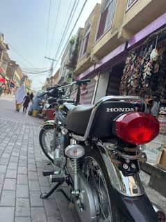 Honda 125 2025 Model . self start