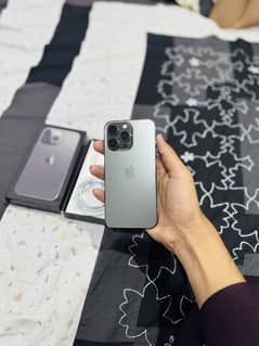 Iphone 13 pro with box