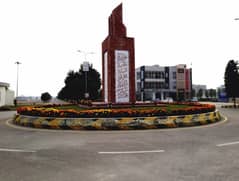 1 Kanal Plot On Main Boulevard 150 Feet Road