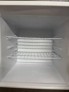 haier refrigerator condition 10/10