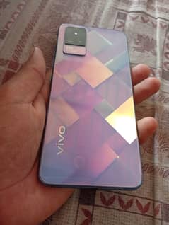 Vivo V21e